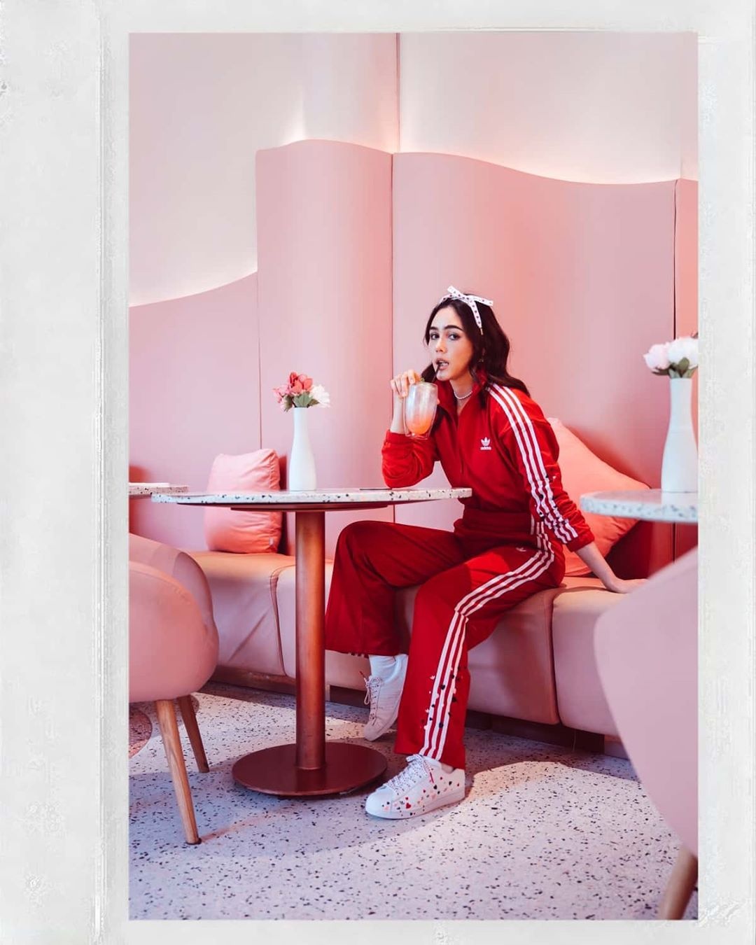 phong cach tre trung cua Araya Hargate anh 7