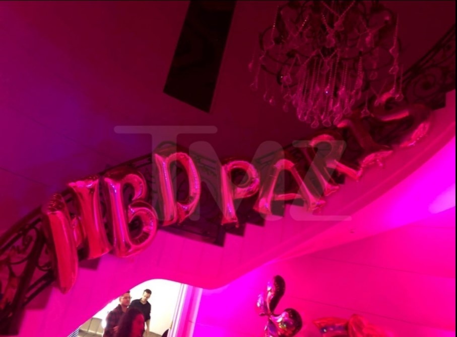 sinh nhật paris hitlon ảnh 8 sinh nhat paris hitlon anh 8