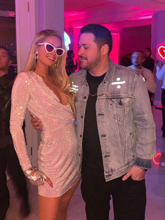 sinh nhat paris hitlon anh 2