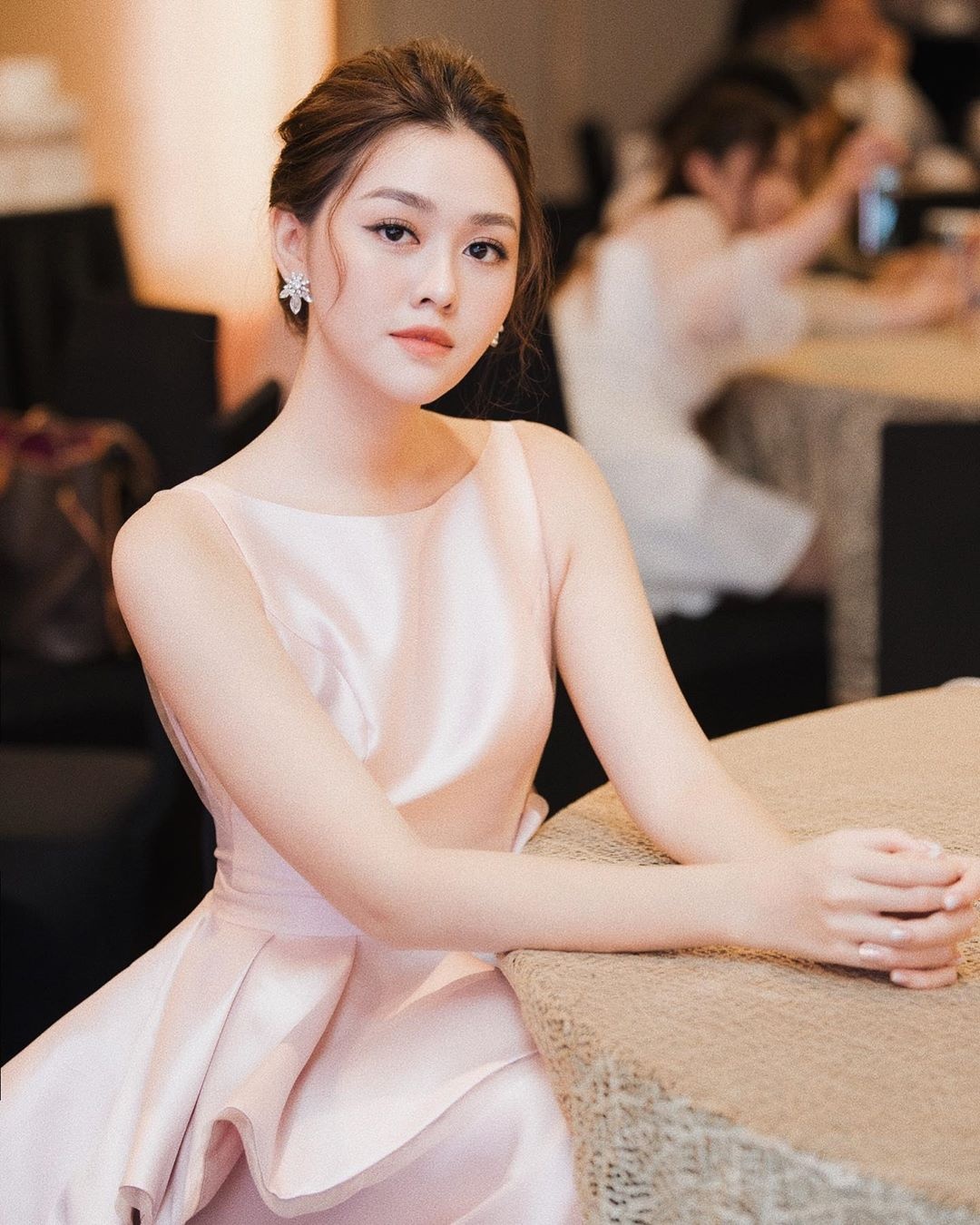 A hau Tuong San anh 2