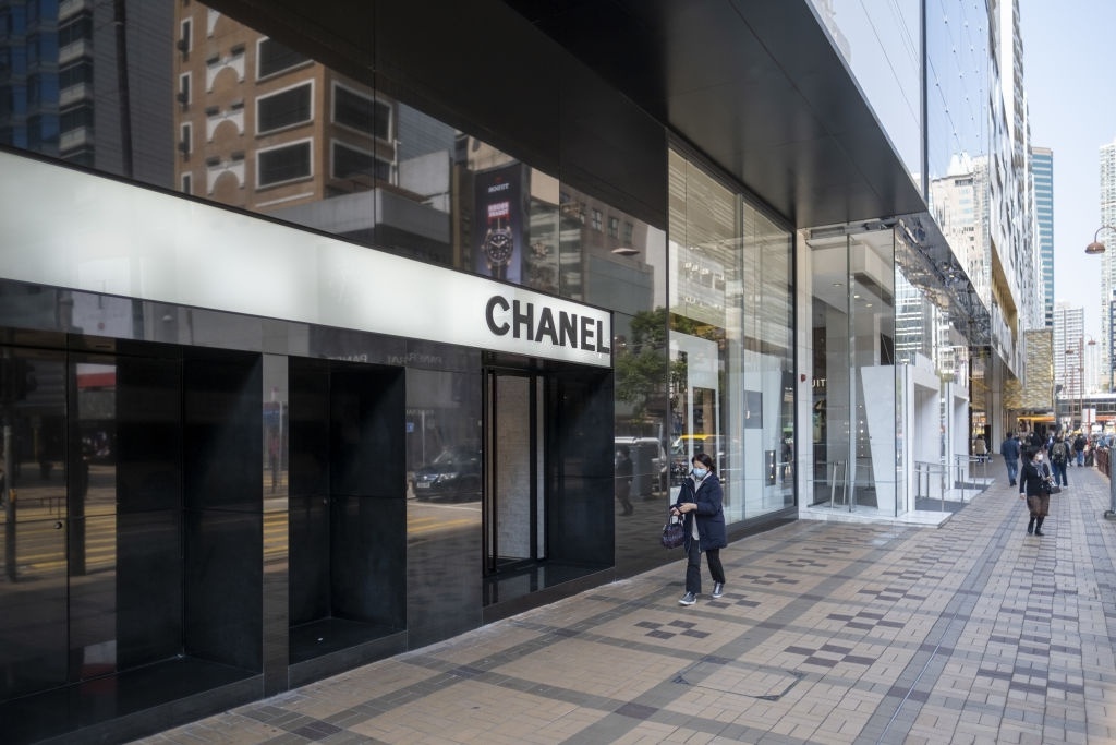 covid-19 tan pha nganh thoi trang anh 5