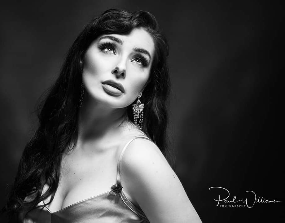 nguoi dep bi loai khoi hoa hau Anh anh 6