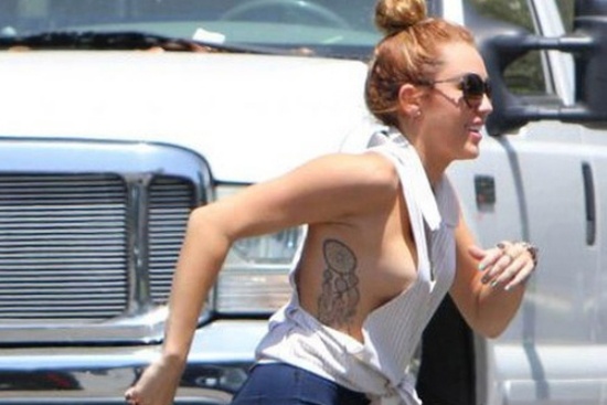 Miley Cyrus lai noi loan? hinh anh