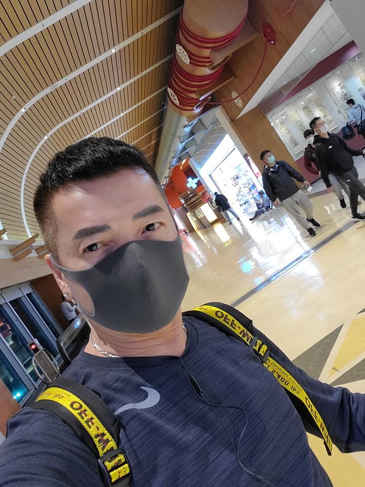 sao Việt ở Mỹ chống dịch Covid-19 ảnh 2 sao Viet o My chong dich Covid-19 anh 2