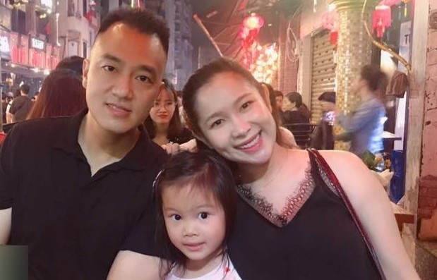 Duy Uyen ky niem 10 nam ngay cuoi o My hinh anh