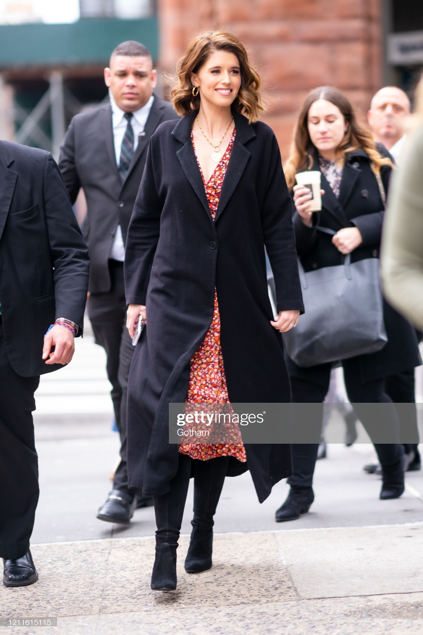 con gai ke huy diet Arnold Schwarzenegger. anh 3