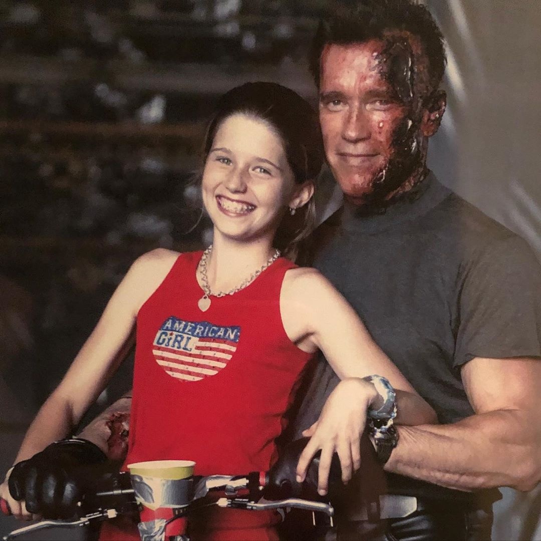 con gai ke huy diet Arnold Schwarzenegger. anh 7