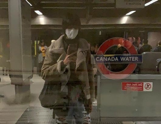 mau Viet tiet lo ve dich o Anh anh 1