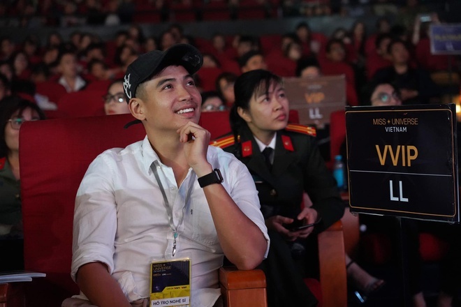 ban trai hoa hau h'hen nie anh 3