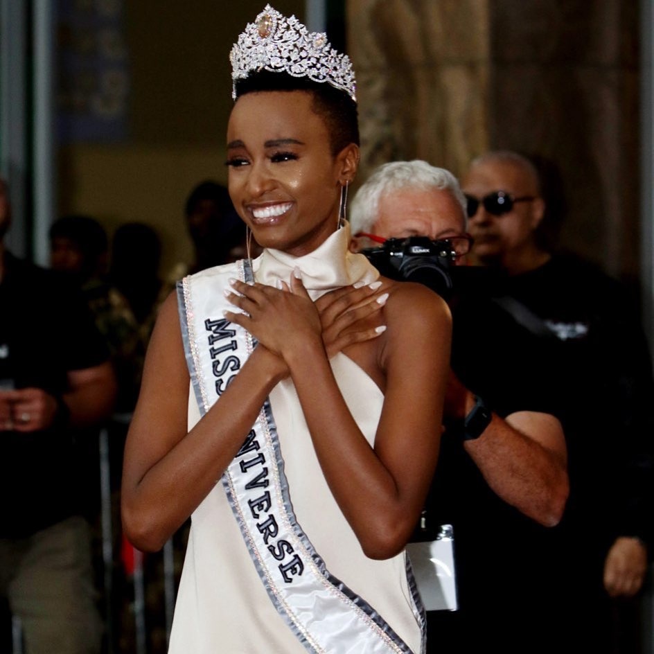 hoa hau hoan vu 2019 Zozibini Tunzi anh 1