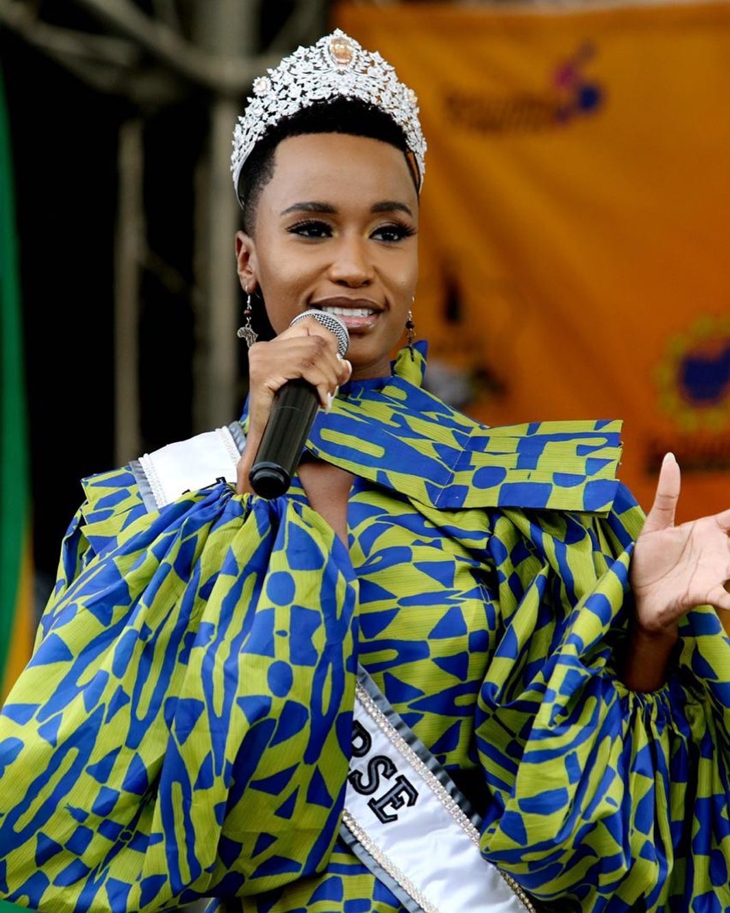 hoa hau hoan vu 2019 Zozibini Tunzi anh 4