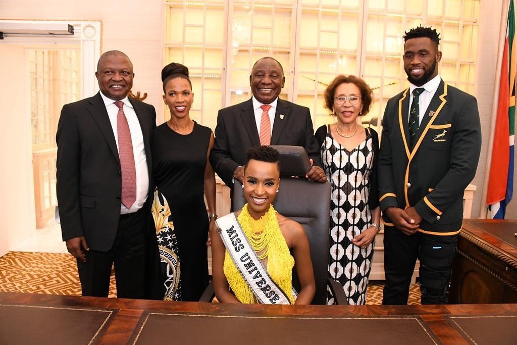 hoa hau hoan vu 2019 Zozibini Tunzi anh 2