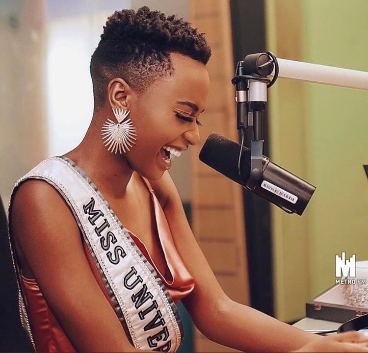 hoa hau hoan vu 2019 Zozibini Tunzi anh 3