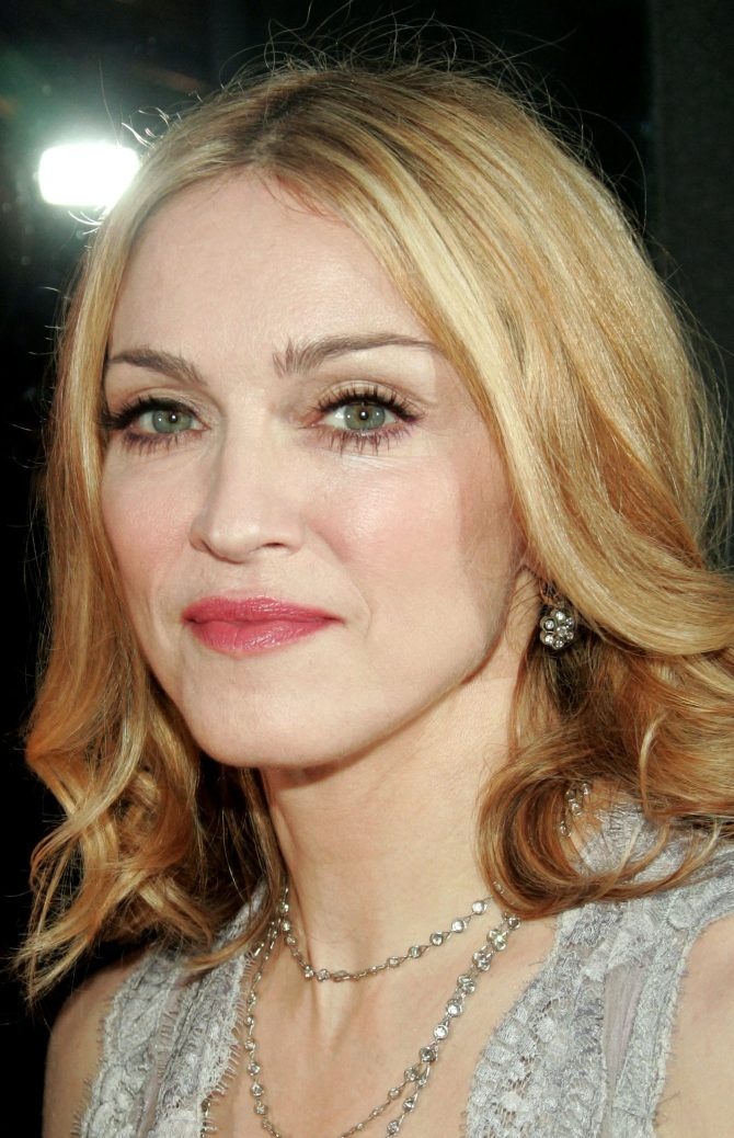 nhan sac madonna 4 thap ky qua anh 7