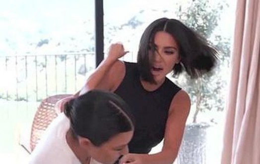 Chi em Kim Kardashian danh nhau hinh anh