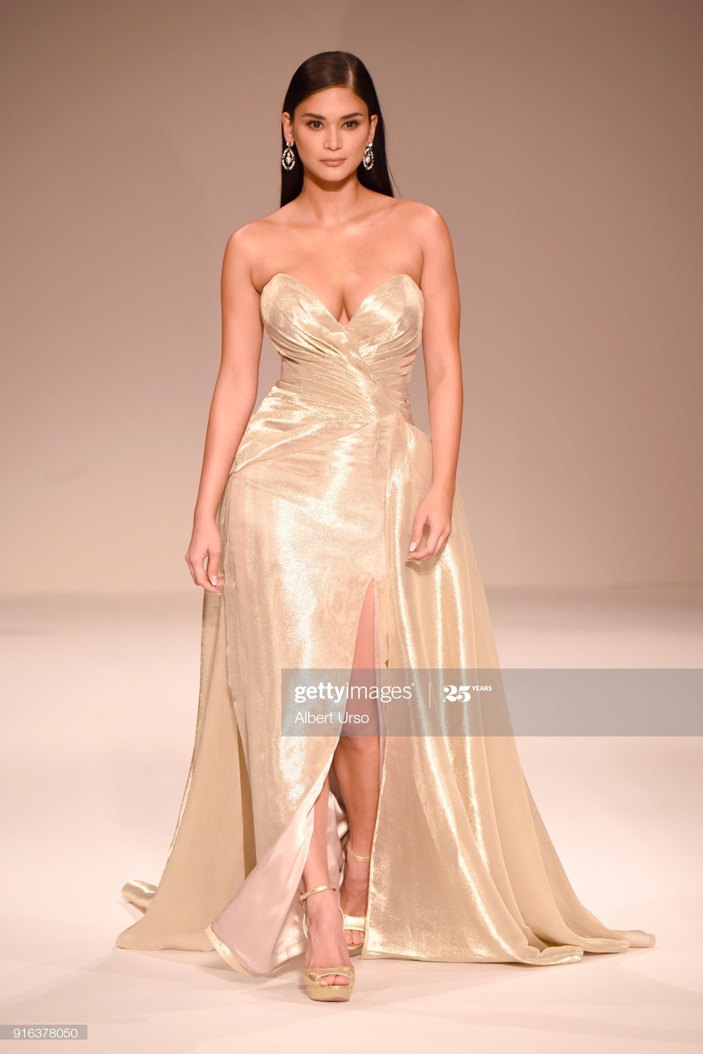 hoa hậu hoàn vũ pia wurtzbach ảnh 4 hoa hau hoan vu pia wurtzbach anh 4