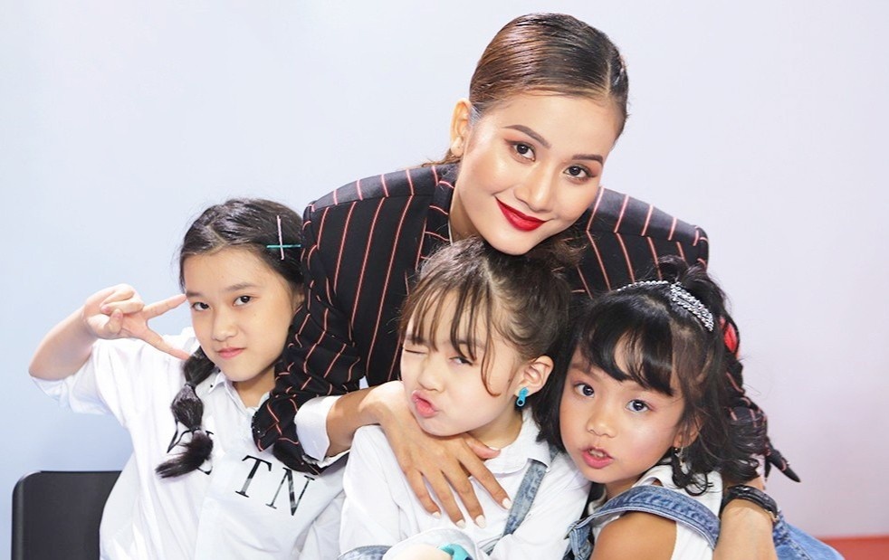 Lum xum ban quyen show Nguoi mau nhi bi VTV cat song hinh anh