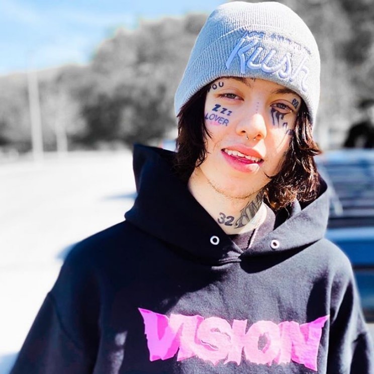 ban trai Noah Cyrus anh 3