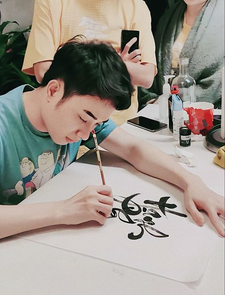 thu vui cua sao Viet khi trong lich anh 7