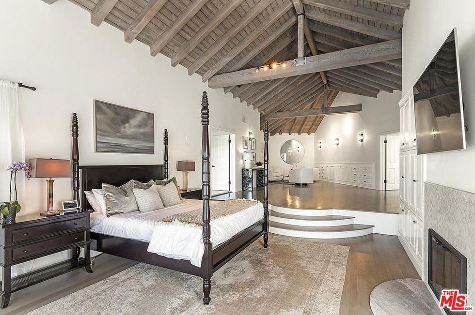 biet thu cua selena gomez anh 6