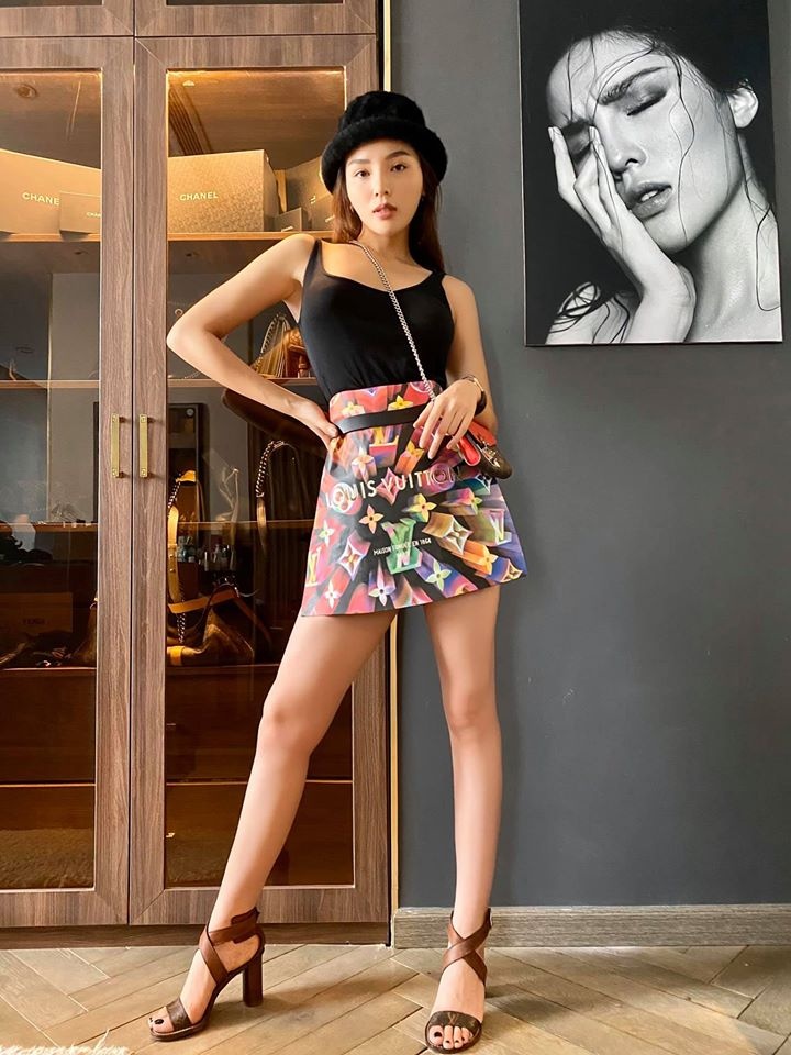 sao viet lay tui giay lam trang phuc anh 1