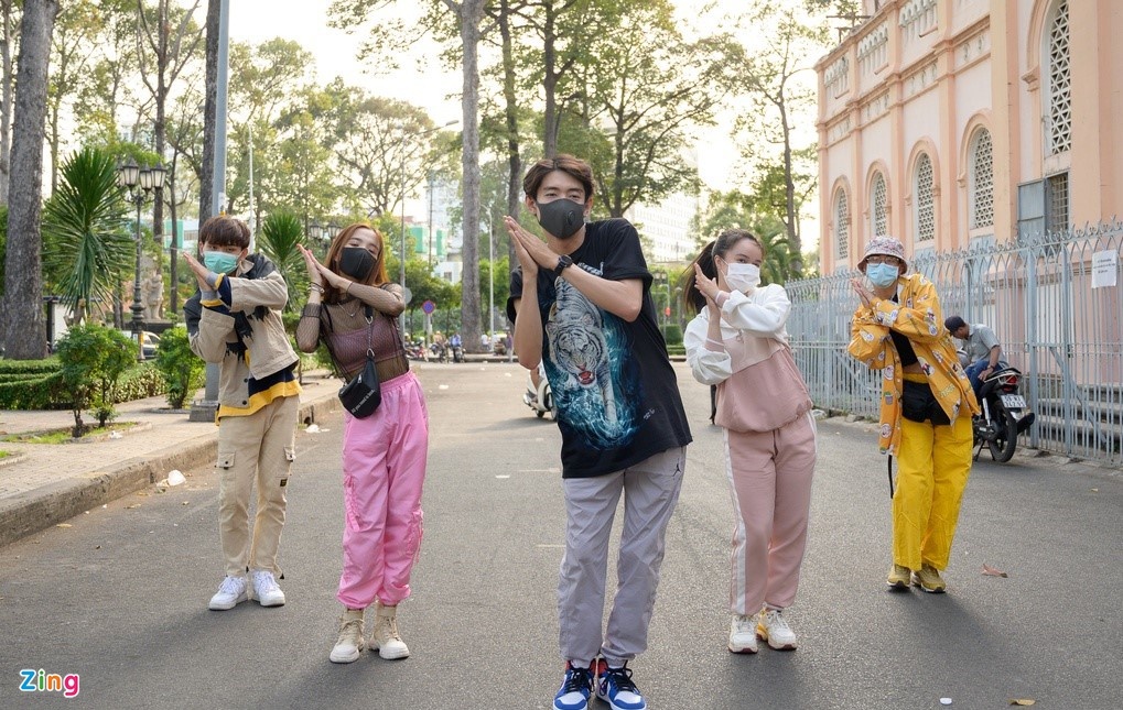 kieu loan nhay vu dieu rua tay anh 2