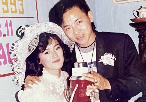 Angela Phuong Trinh, Khanh Van khoe anh thoi tre cua ba me hinh anh