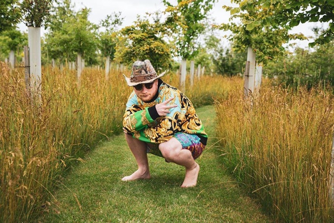 Ed Sheeran trong rau nuoi ga anh 6