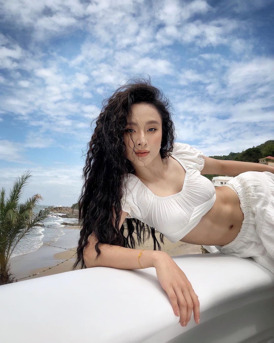 my nhan Viet tap gym anh 4