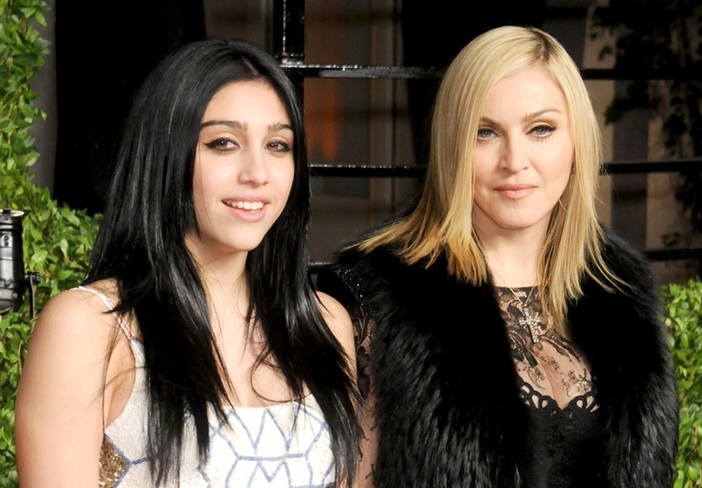 con gai Madonna noi loan anh 4