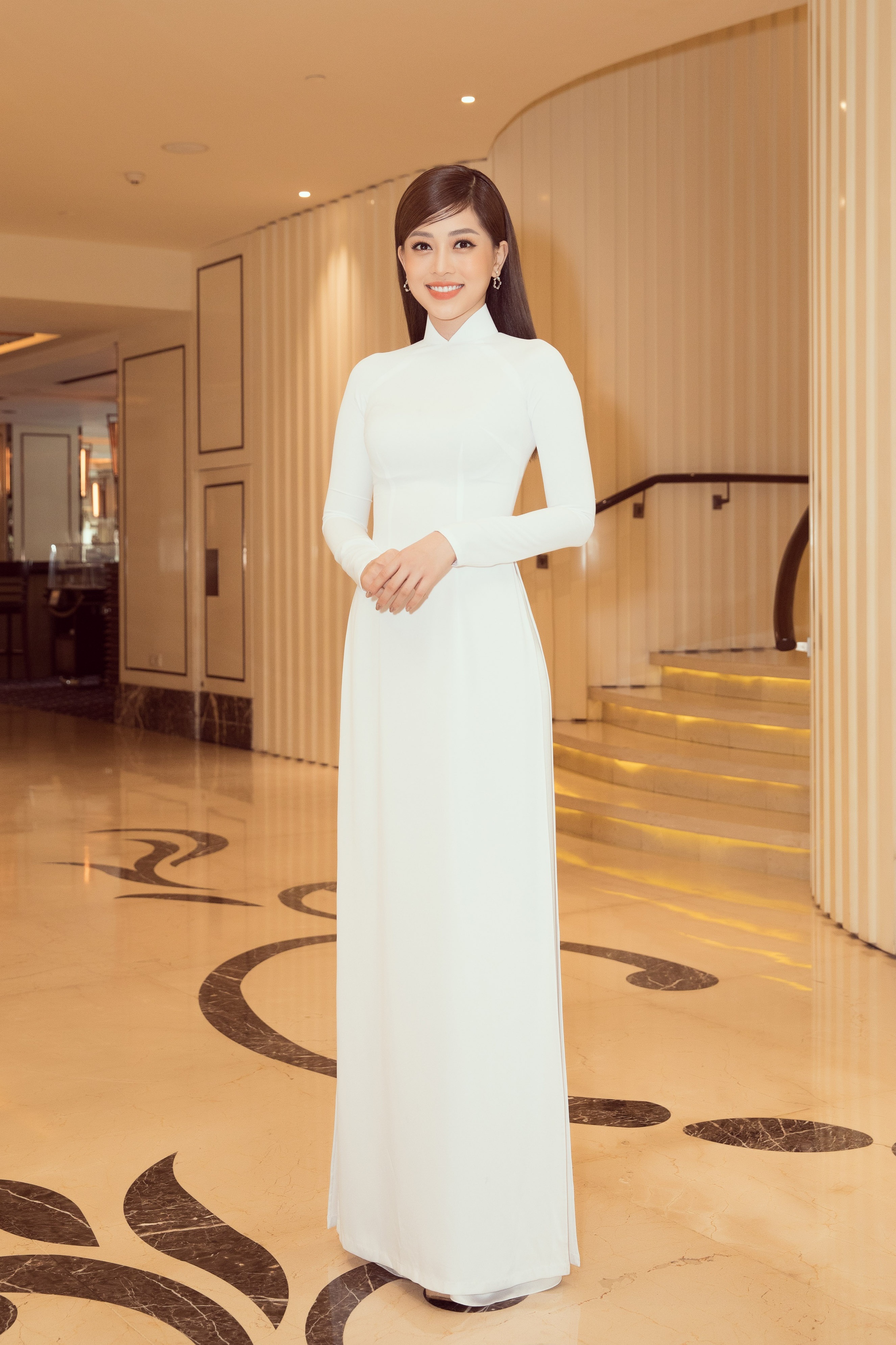 Hoa hau Viet Nam Tran Tieu Vy anh 4