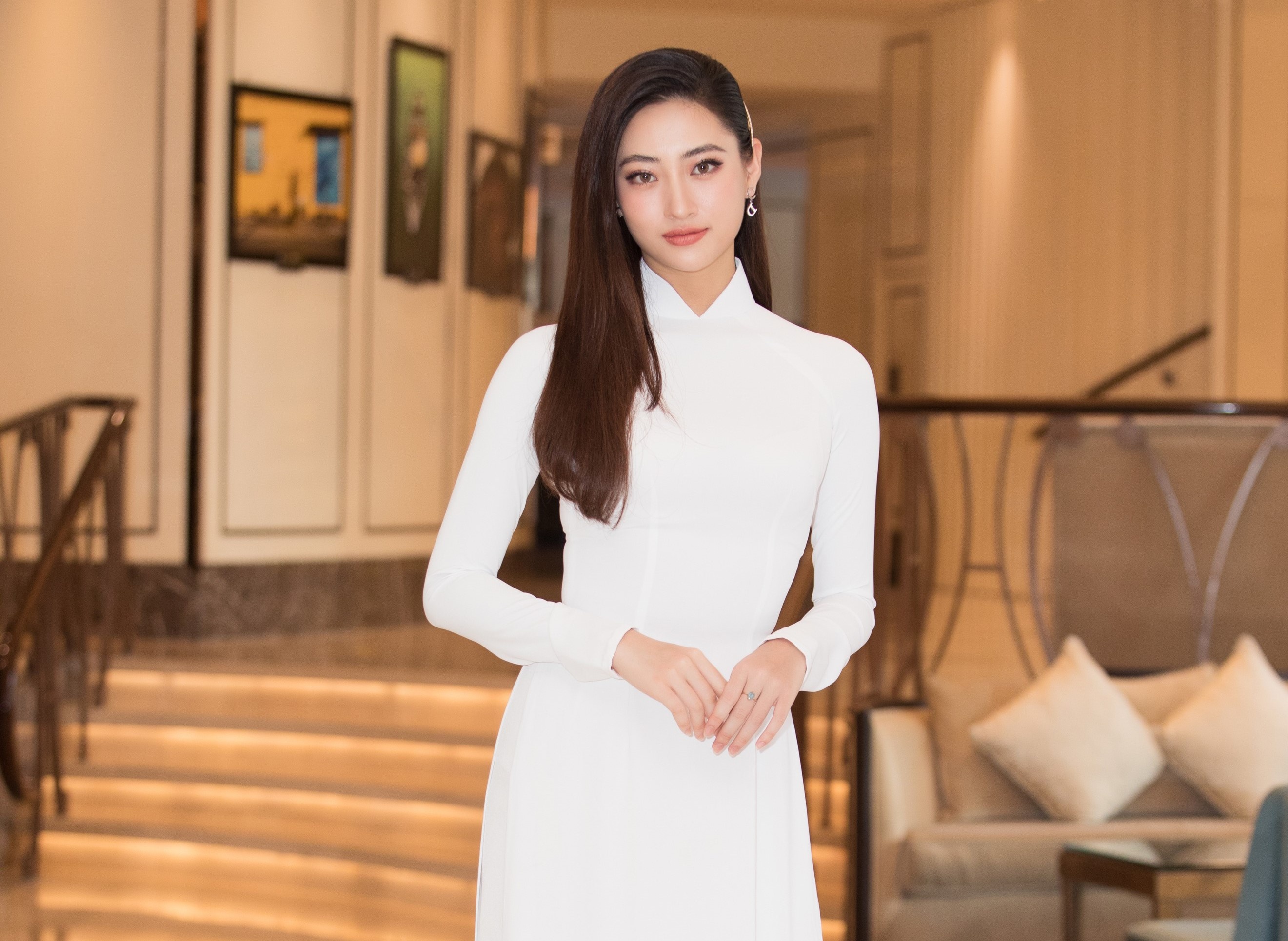 Hoa hau Viet Nam Tran Tieu Vy anh 8