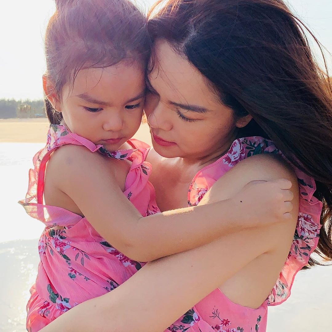 mai phuong thuy toc tien mac bikini anh 8