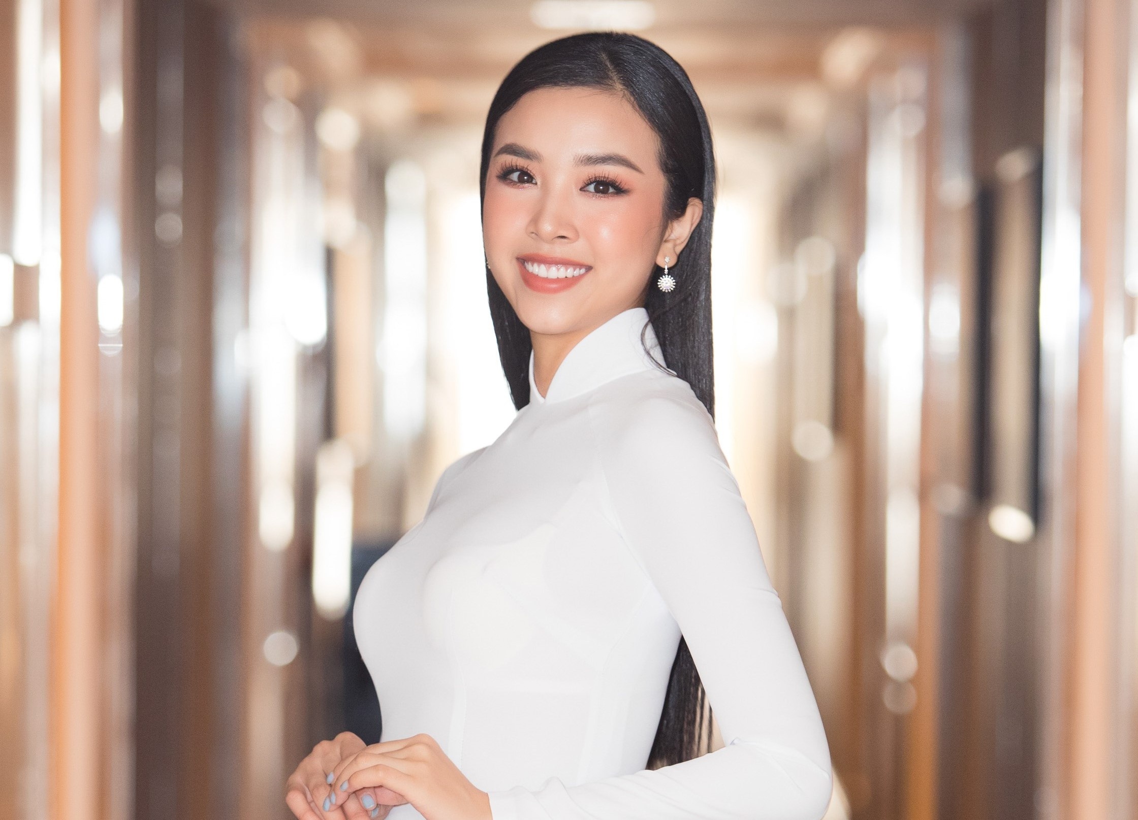 Hoa hau Viet Nam Tran Tieu Vy anh 6