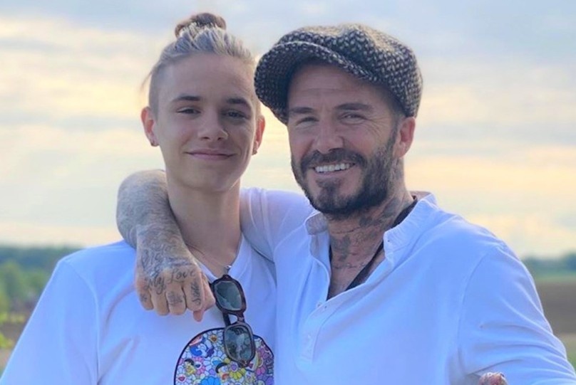 Gia dinh David Beckham bi hang xom phan doi hinh anh