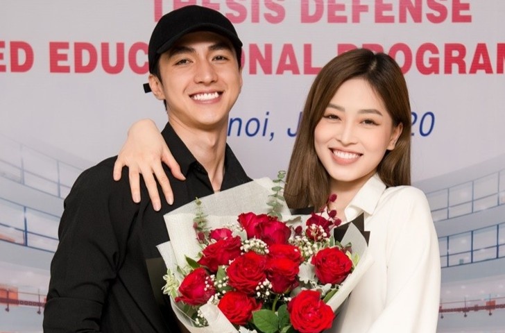 A hau Phuong Nga mung vi tot nghiep dung han hinh anh