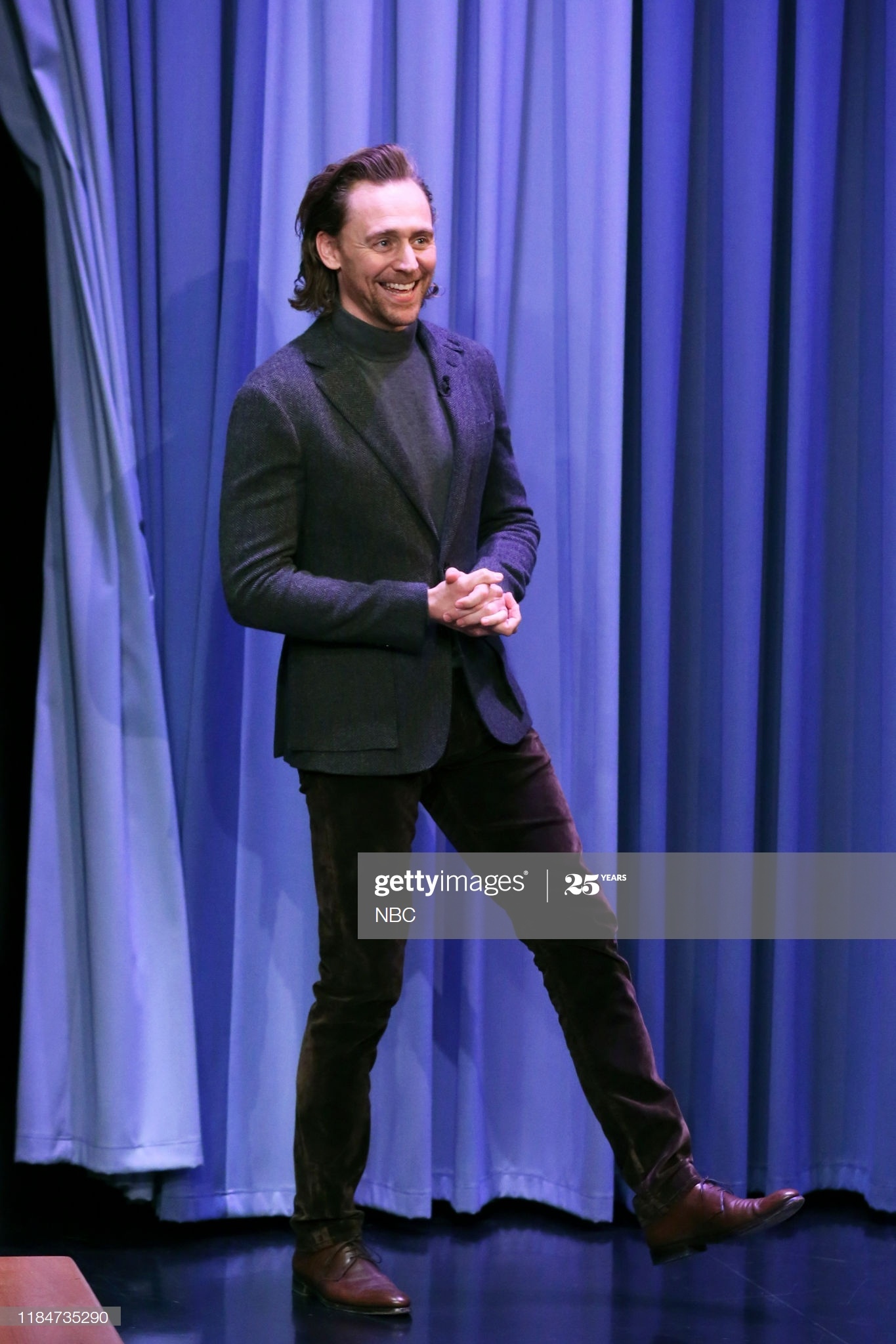 Tom Hiddleston va Taylor Swift anh 4