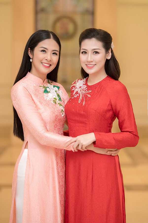 hoi ban than hoa hau cua showbiz anh 8