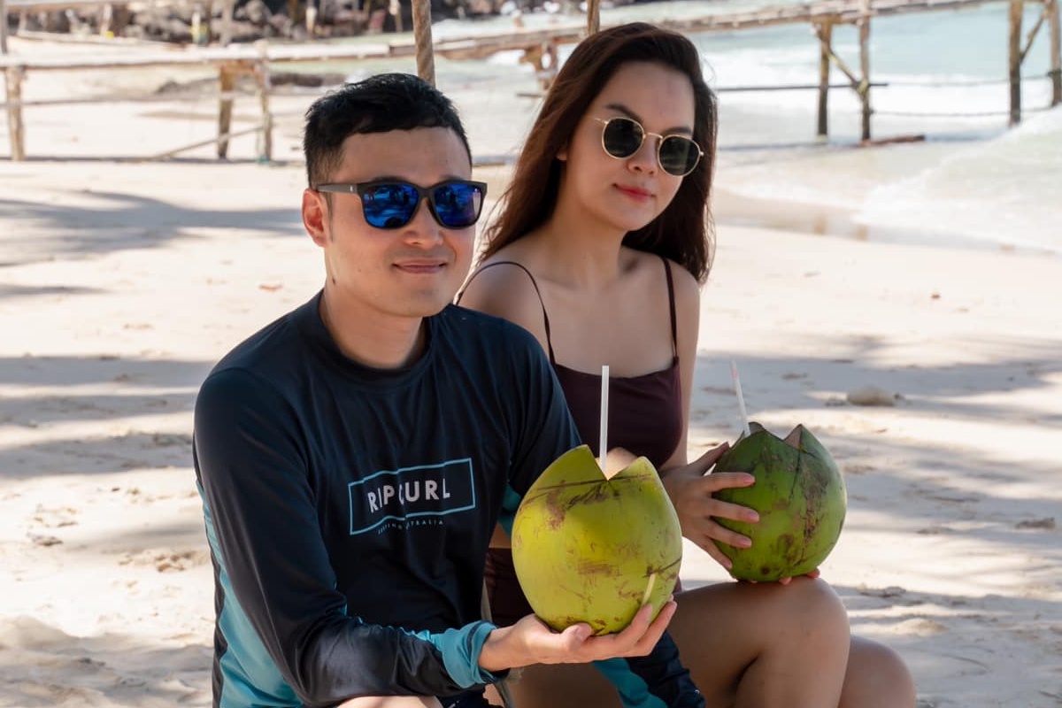 Pham Quynh Anh nhan loi sau khi bi chi trich vi ngoi len san ho hinh anh