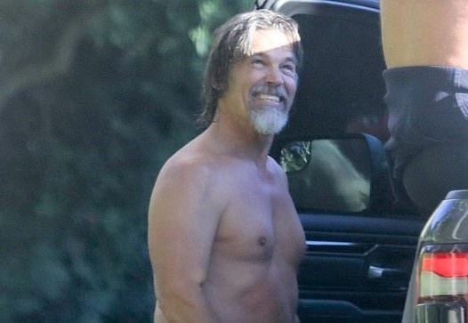 Thanos 'Avengers: Endgame' ngoai doi o tuoi 52 hinh anh