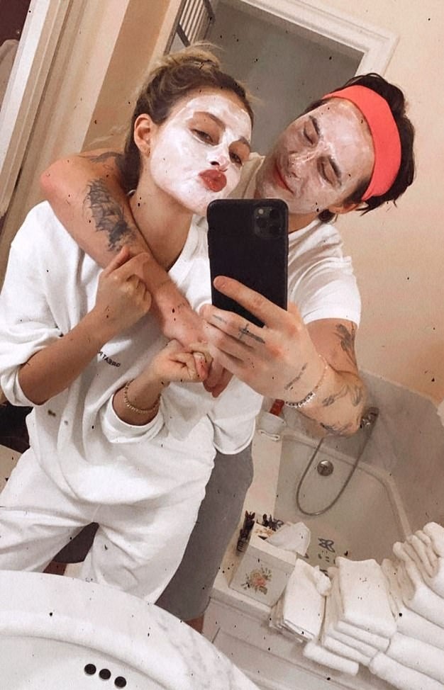 brooklyn beckham dinh hon anh 3