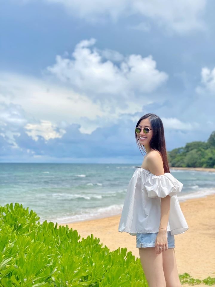 luong thuy linh khoe chan dai 1, 22 m anh 6