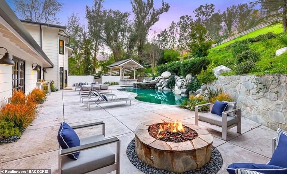 biet thu 5 trieu USD cua Miley Cyrus anh 9