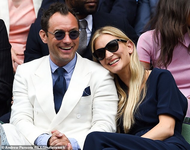 nguoi dan ong quyen ru nhat 2004 anh 3