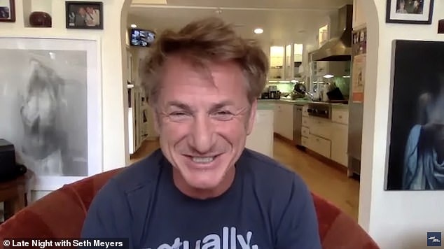 Sean Penn cuoi online anh 1