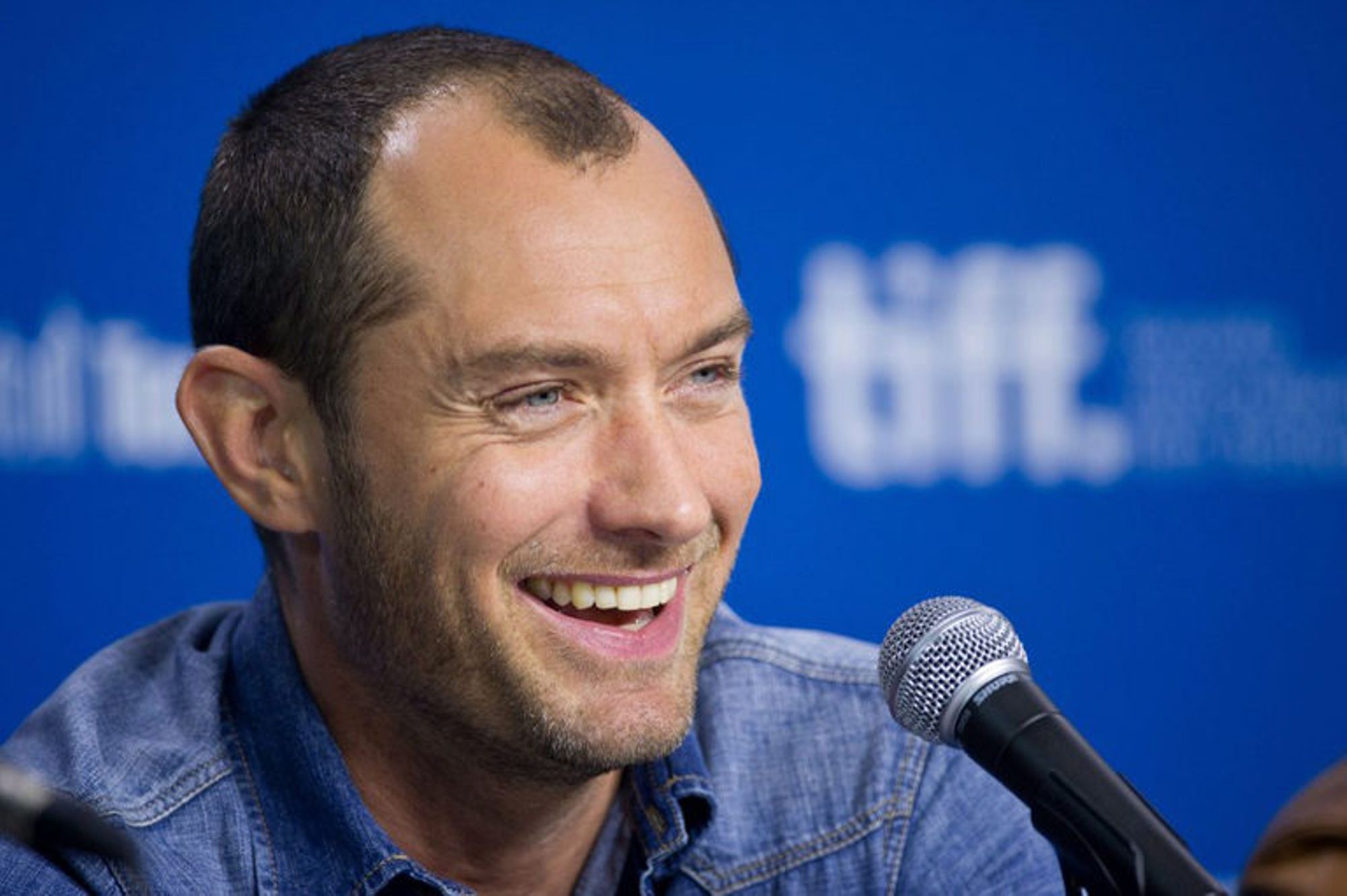 nguoi dan ong quyen ru nhat 2004 anh 4