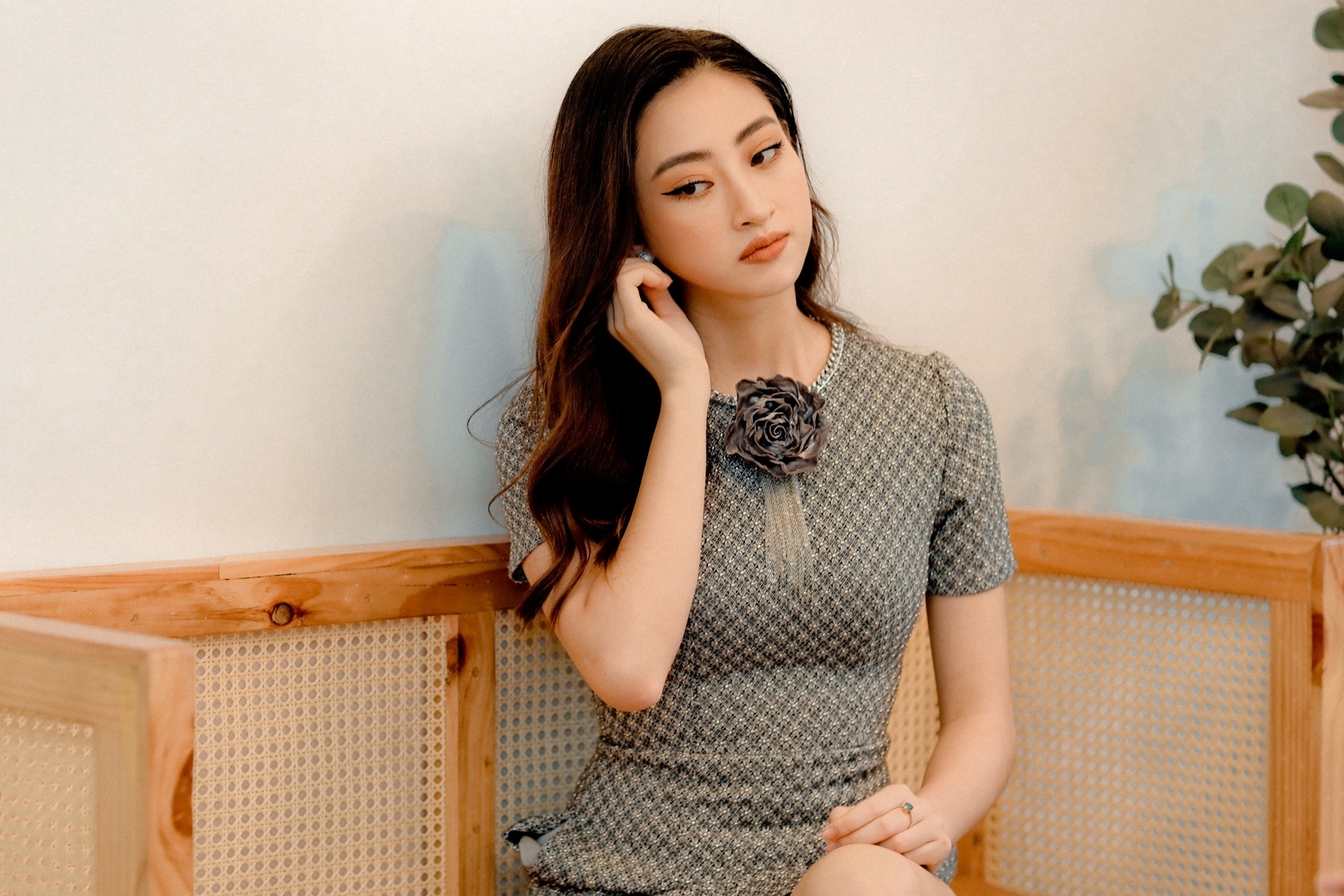 hoa hau luong thuy linh anh 7