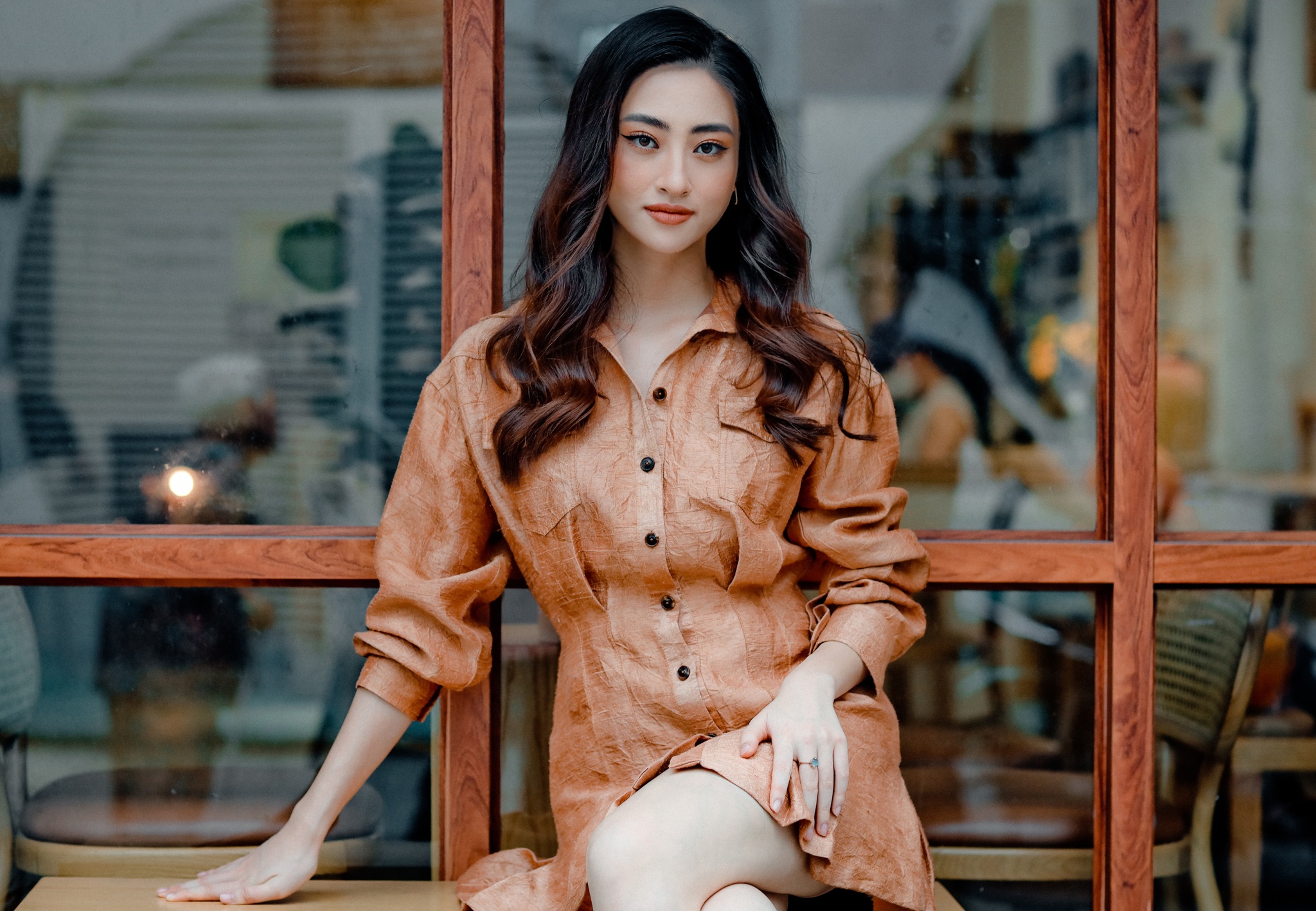 hoa hau luong thuy linh anh 1