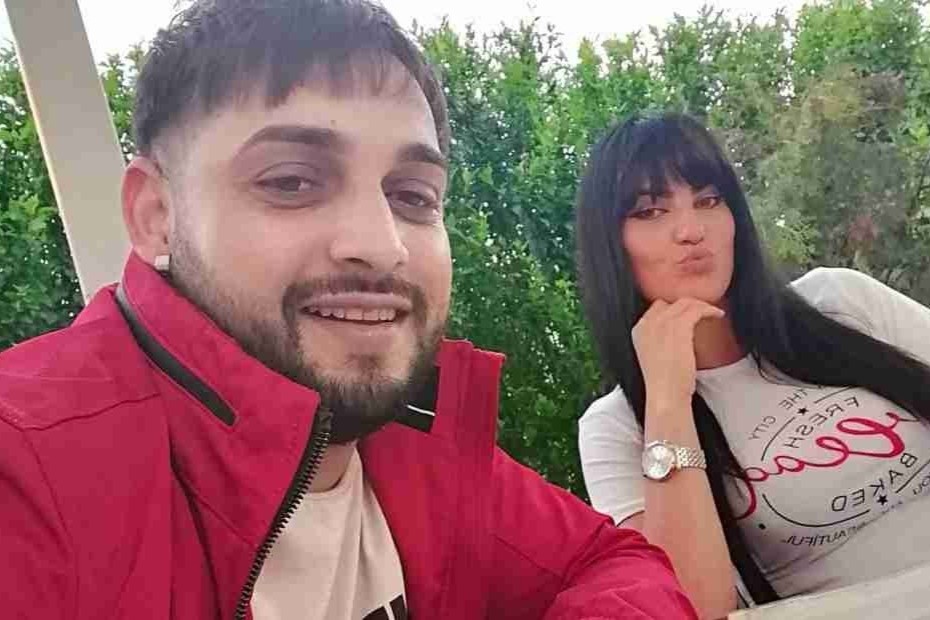 Nam ca si bi tau hoa tong tu vong hinh anh