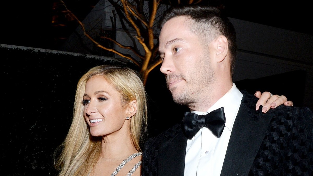 Paris Hilton tru dong trung anh 2